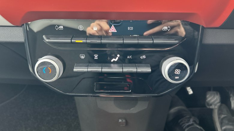 Dacia Spring 27kWh Expression 65 48kW 5dr Auto Electric Hatchback